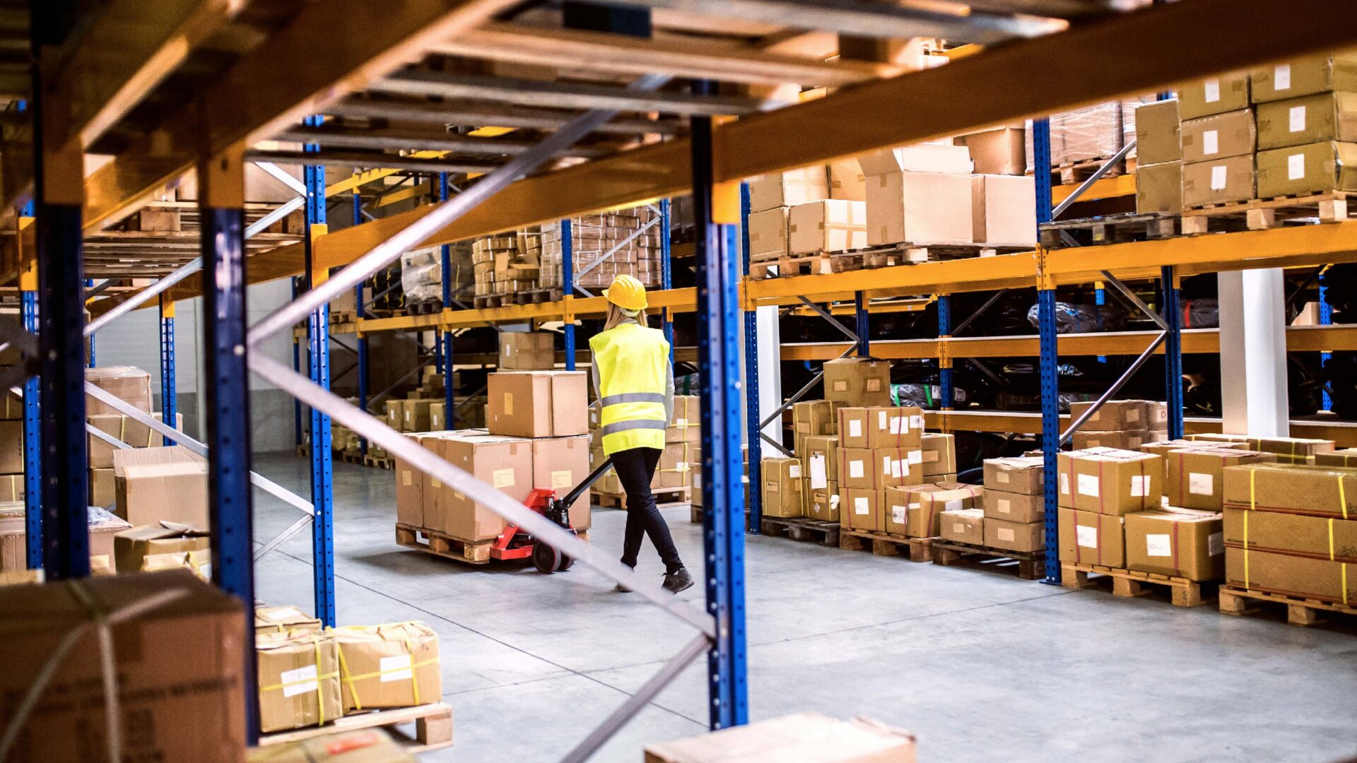 Inventory Management แบบ Real-time คืออะไร? ช่วยธุรกิจอย่างไรบ้าง?